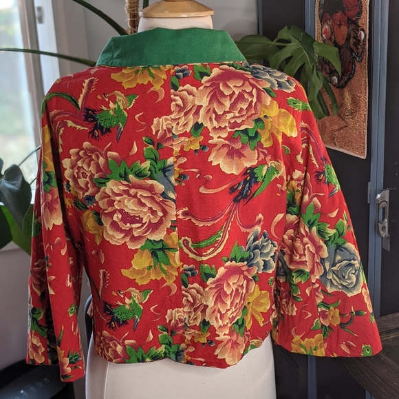 Cropped Jacket - Picture 5 of 6